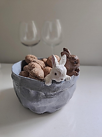 Gri Saksılı El Yapımı Tavşan Figürlü Dekoratif Saksı & Düzenleyici(20x18)