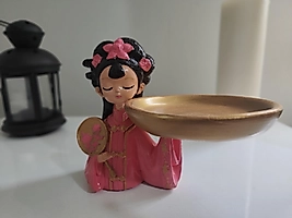 Japon Kızı Sunumluk &yükseklik 15 cm